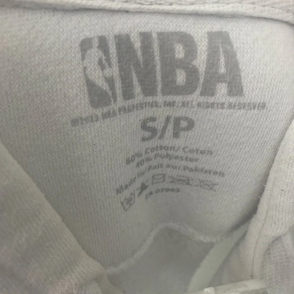 NBA | Raptors Hoodie - Picture 2 of 2